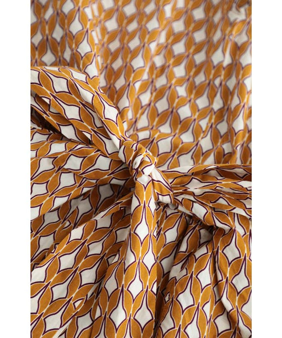 【アウトレット返品交換不可】結び方でシルエットが変わる涼しいアート柄サロペット