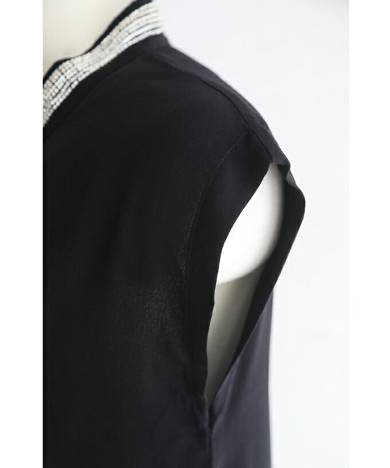 【アウトレット返品交換不可】存在感あるビジュータイの艶カットソートップス