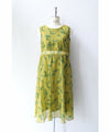 A refreshing yellow-green leaf patterned mid-length dress