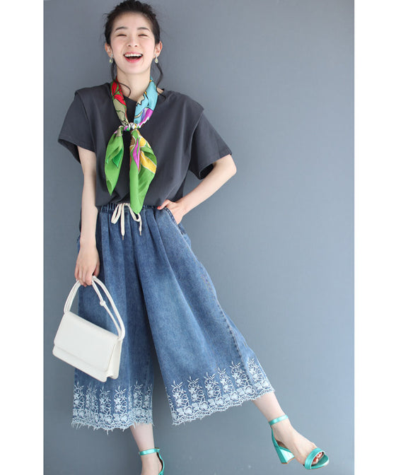 【セール商品返品交換不可】ぐるりと裾刺繍咲くデニムワイドパンツ