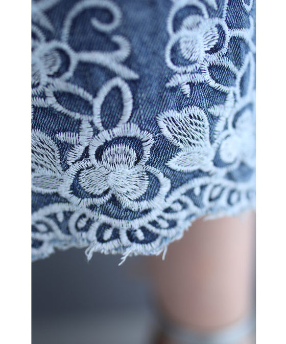 【セール商品返品交換不可】ぐるりと裾刺繍咲くデニムワイドパンツ