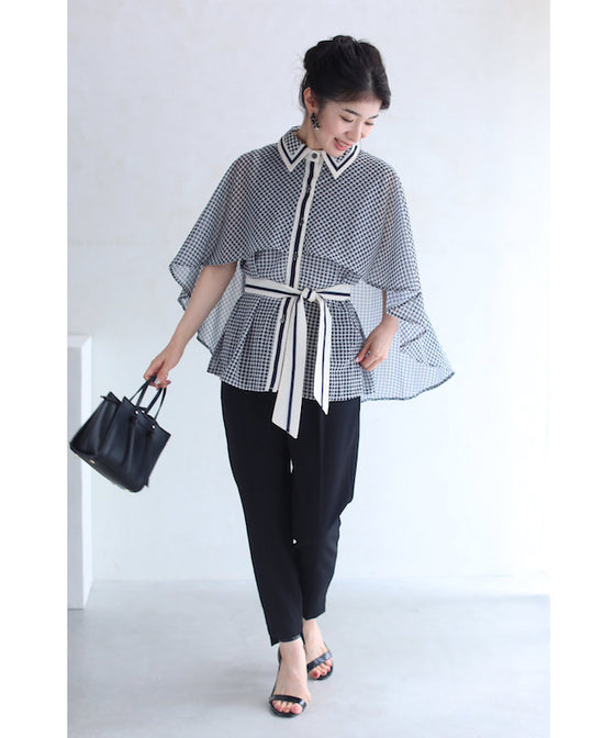 千鳥格子のふわり広がるマントデザインブラウストップス(リボン付き)