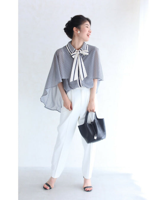千鳥格子のふわり広がるマントデザインブラウストップス(リボン付き)