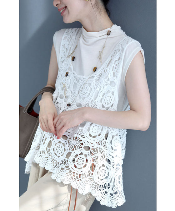 重ねるお洒落アイテム。編みニットレースベスト