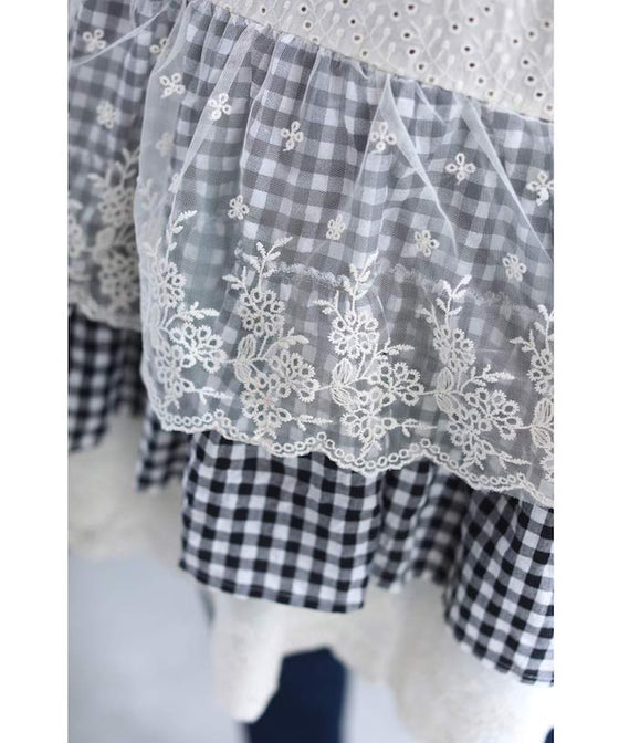 Three-tiered ruffled hem pullover top