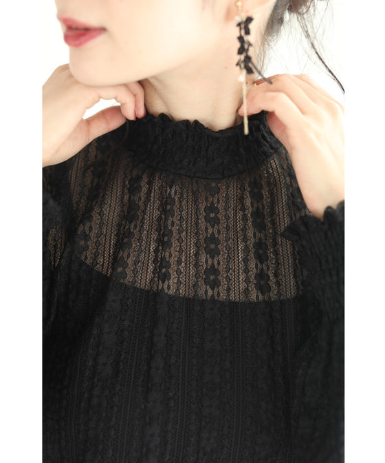 【セール商品返品交換不可】（S~M対応）（黒）（キャミソール付き）肌映えレースのシアーブラウストップス