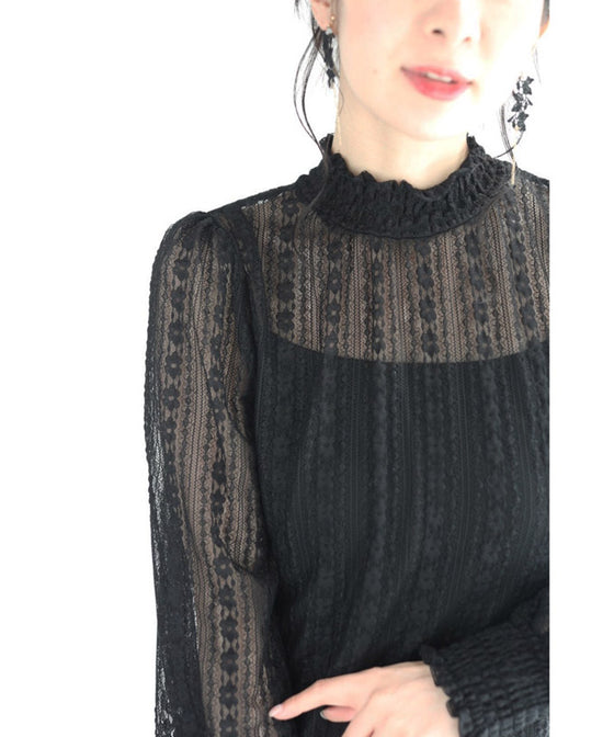 【セール商品返品交換不可】（S~M対応）（黒）（キャミソール付き）肌映えレースのシアーブラウストップス