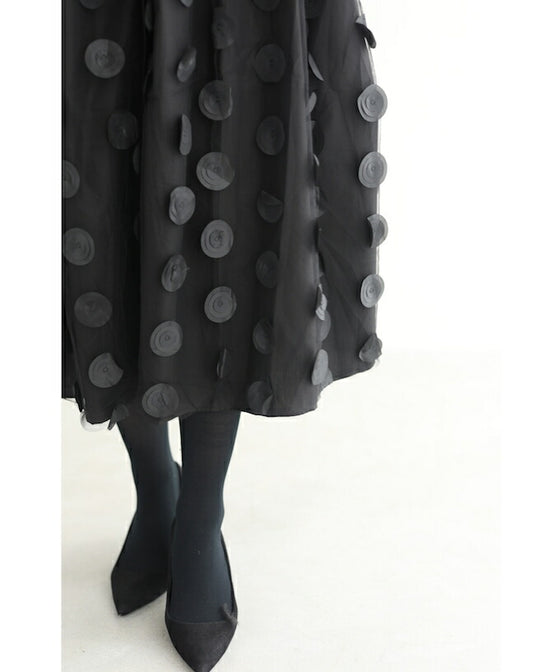 【セール商品返品交換不可】（S~3L対応）（黒）ドットが浮かぶシャツミディアムワンピース