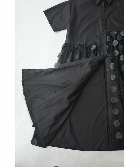 【セール商品返品交換不可】（S~3L対応）（黒）ドットが浮かぶシャツミディアムワンピース