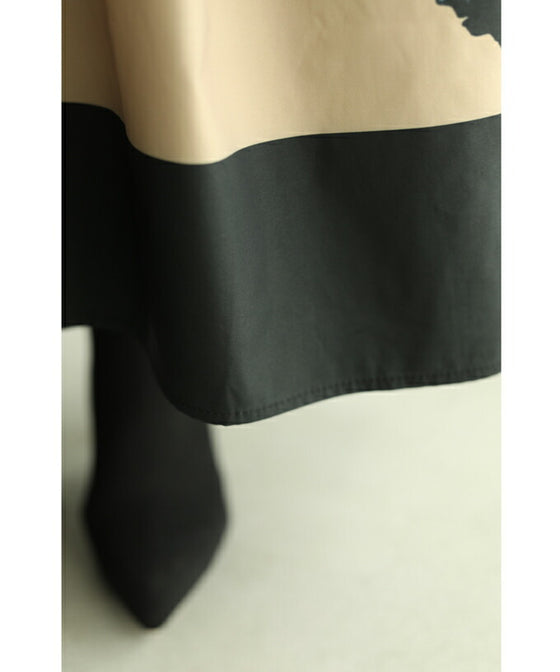 松ぼっくりのボリュームフレアミディアムスカート