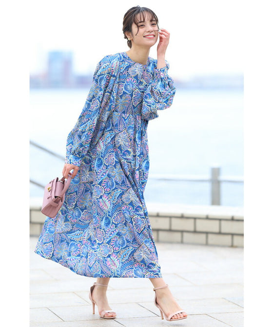 【セール商品返品交換不可】目を惹く鮮やかなブルーボタニカルロングワンピース