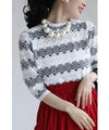 Stretchable border lace cut-and-sew top